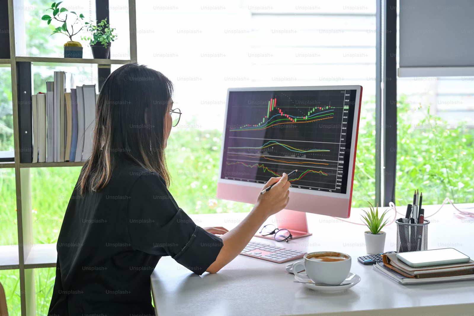 SimianX AI Smart traders rely on real-time data SimianX AI Smart traders rely on real-time data